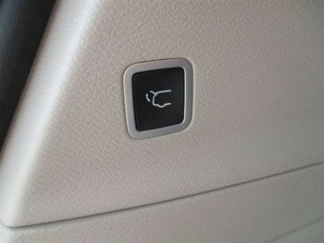 2017 Chrysler Pacifica Touring-L 4dr Mini-Van